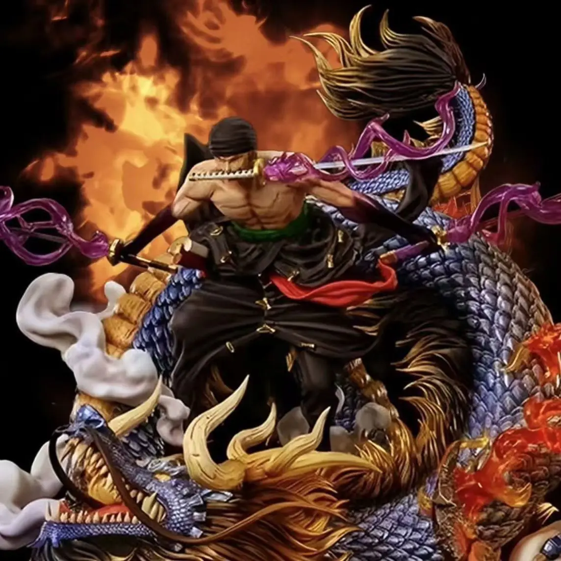 

One Piece Handed Black Gold Sauron [Characters Changeable] Ghost Island Nika Road Flying Sauron Gk Handed Dragon Statue