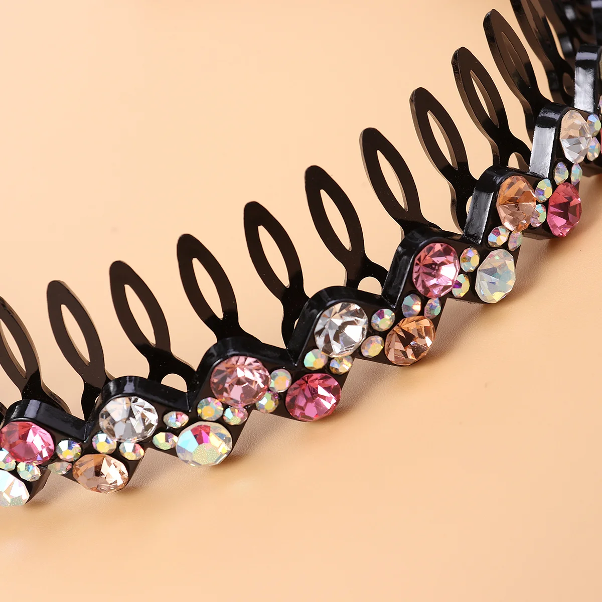 

Wave Headband Large Crystal Rhinestone Hair Hoop For Women Party Wedding Daily Wear Comb Toothed Hairband Hair Styling Tool