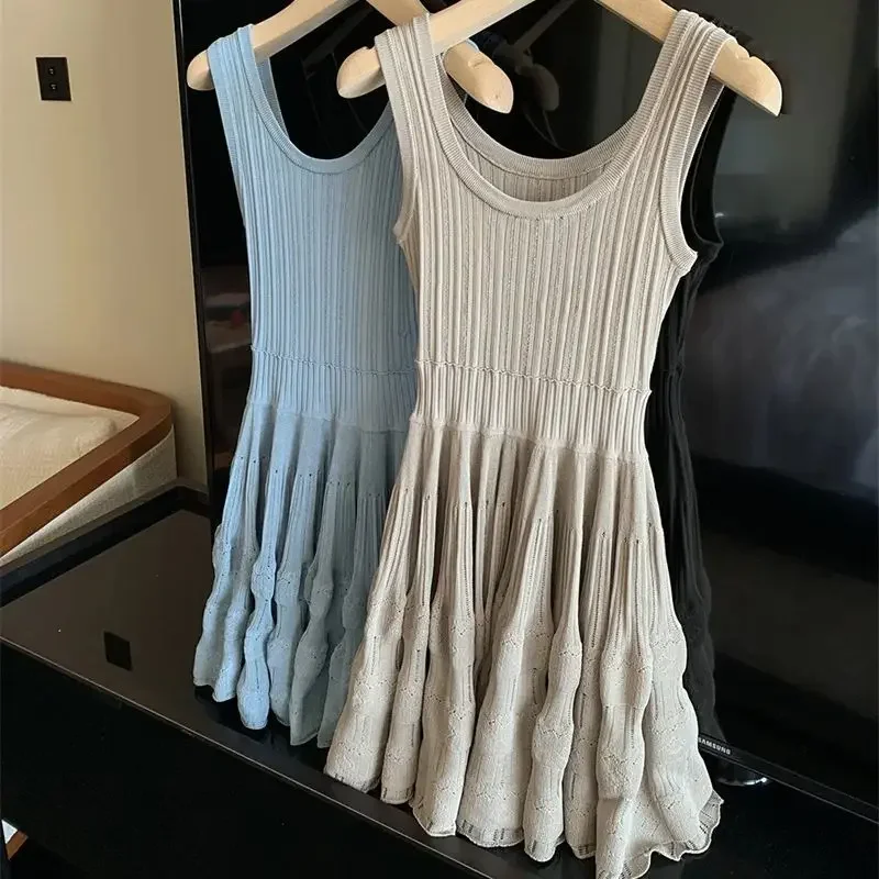 

New Summer Knitted Dress Women Elegant Pleated Sleeveless Elegant Hollow Out Tiered a-Line Party Dresses Vestidos Robe