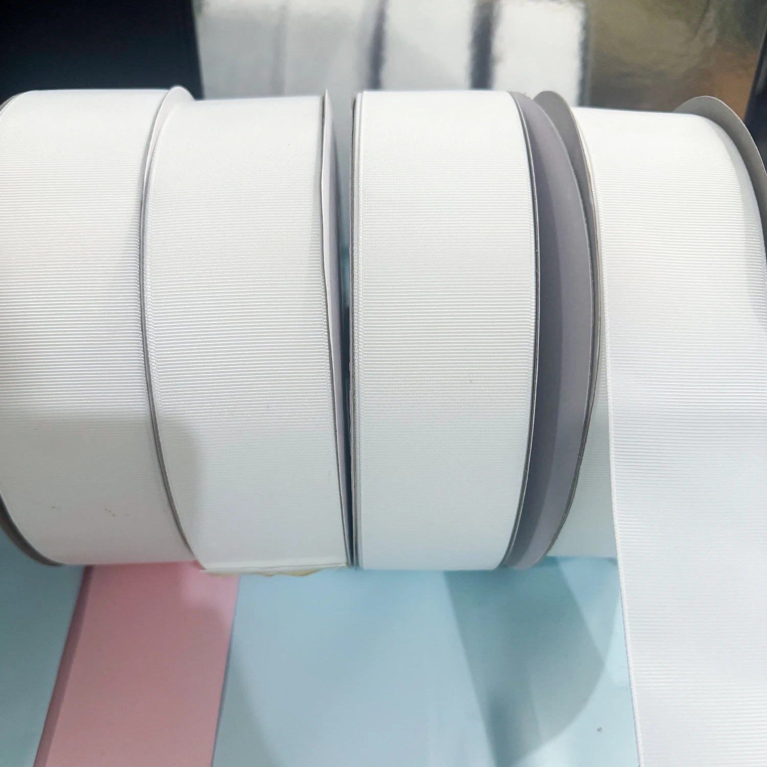 

1pc (5/10yards/Roll) 50mm White Threaded Satin Ribbon Clothing Accessories Polyester Ribbon Party Diy Decoration Gift Wrapping