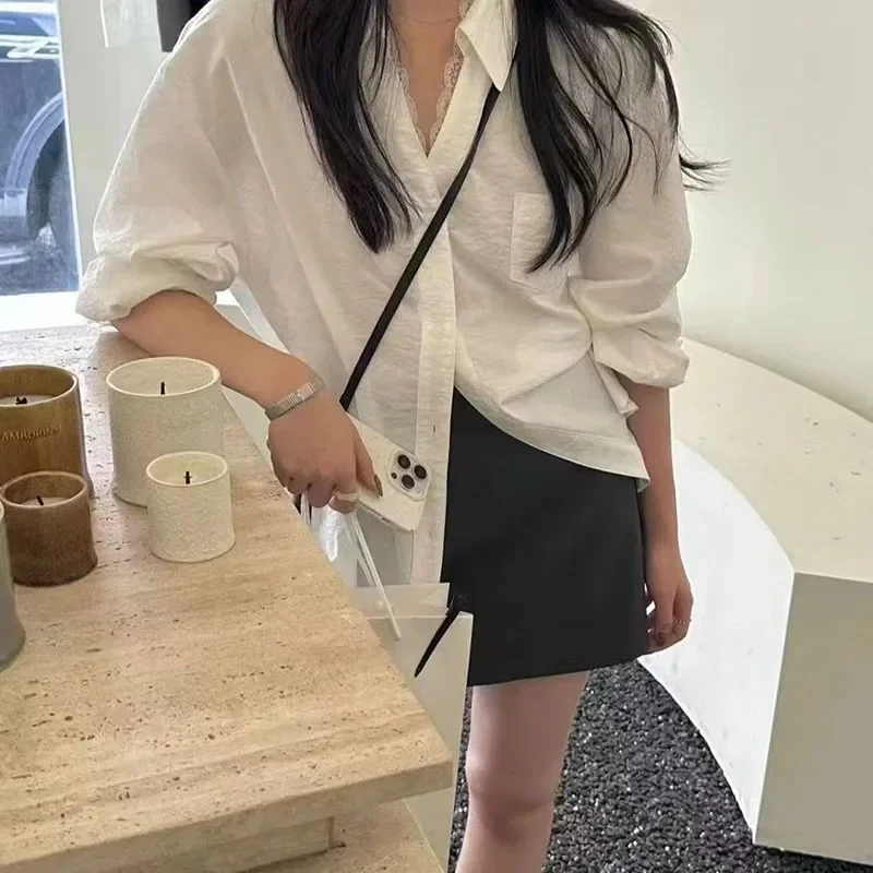 

Spring Summer Women White Shirt Korean Fashion Lace Spliced V-neck Blouses Ladies Versatile Simple High-end Long-sleeved Shirt