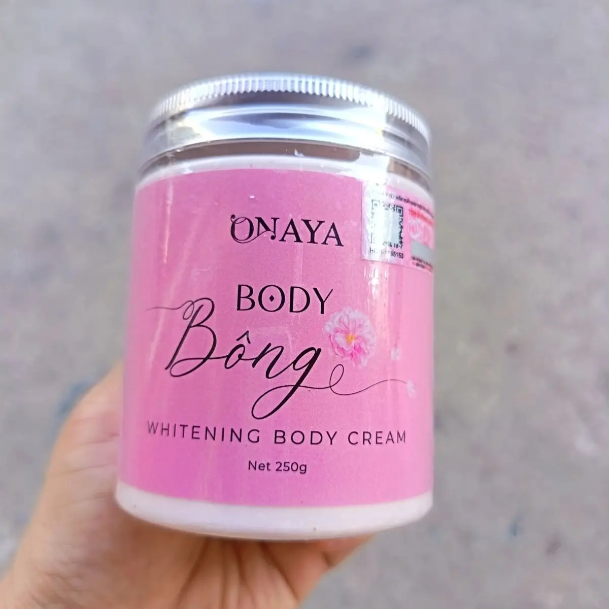 

Vietnamese body lotion ONAYA BODY BNG Whitening Body Cream Brightens complexion deeply moisturizes