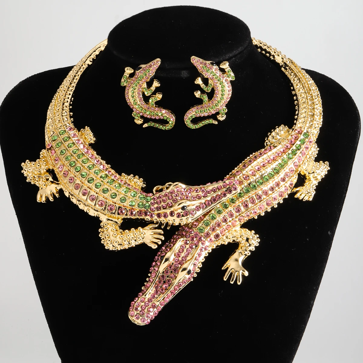 Bohemian Exaggerated Crocodile Necklace Earrings Sets Punk Rhinestone Animal Luxury Sets For Women Banquet Party Accessories