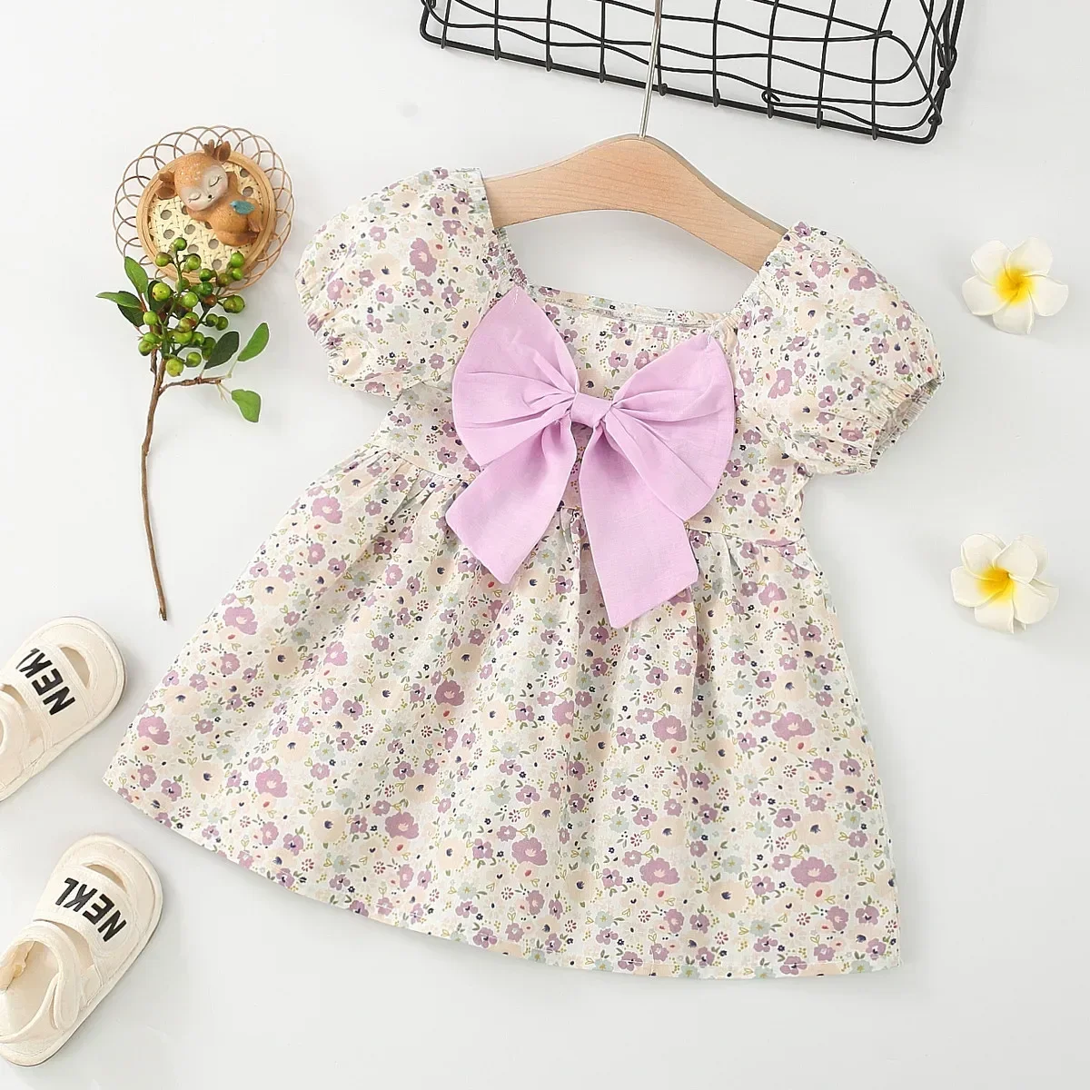 New Girls Dress Summer Bubble Sleeve Holiday Style Casual Sweet Princess Dress Chest Bow Floral Pattern Birthday Party Dress