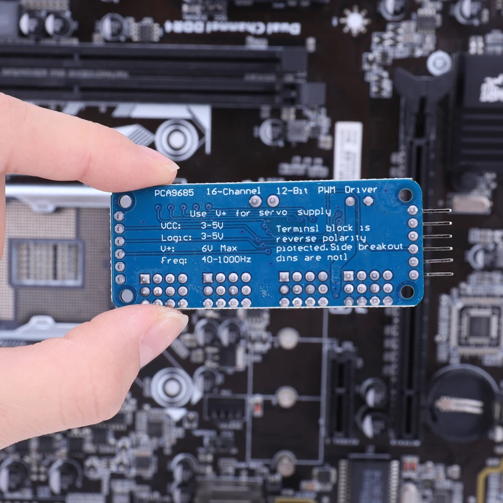 PCA9685 PWM 서보 모터 드라이버 IIC 인터페이스 16채널 12비트 PWM 서보 모터 드라이버 보드 컨트롤러 아두이노 로봇용