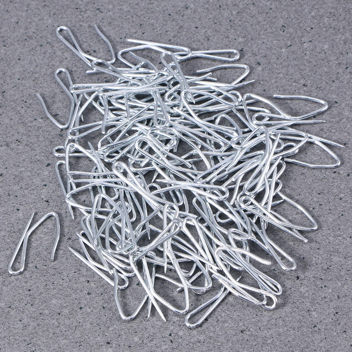 

100 pcs Curtain Hooks Hanger Chrome Small Shower Hanging Cloth Belt Rustless Premium Material