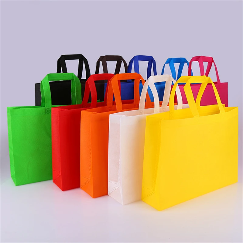 200 pcs  non woven bags with one side logo print