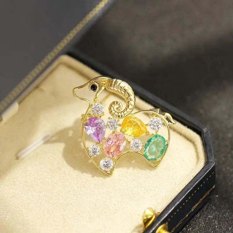 Unique Rhinestone Zodiac Sheep Brooch Creative Sheep Animal Decor Pin Fashion Clothing Accessory for Party Wear Gift for Women