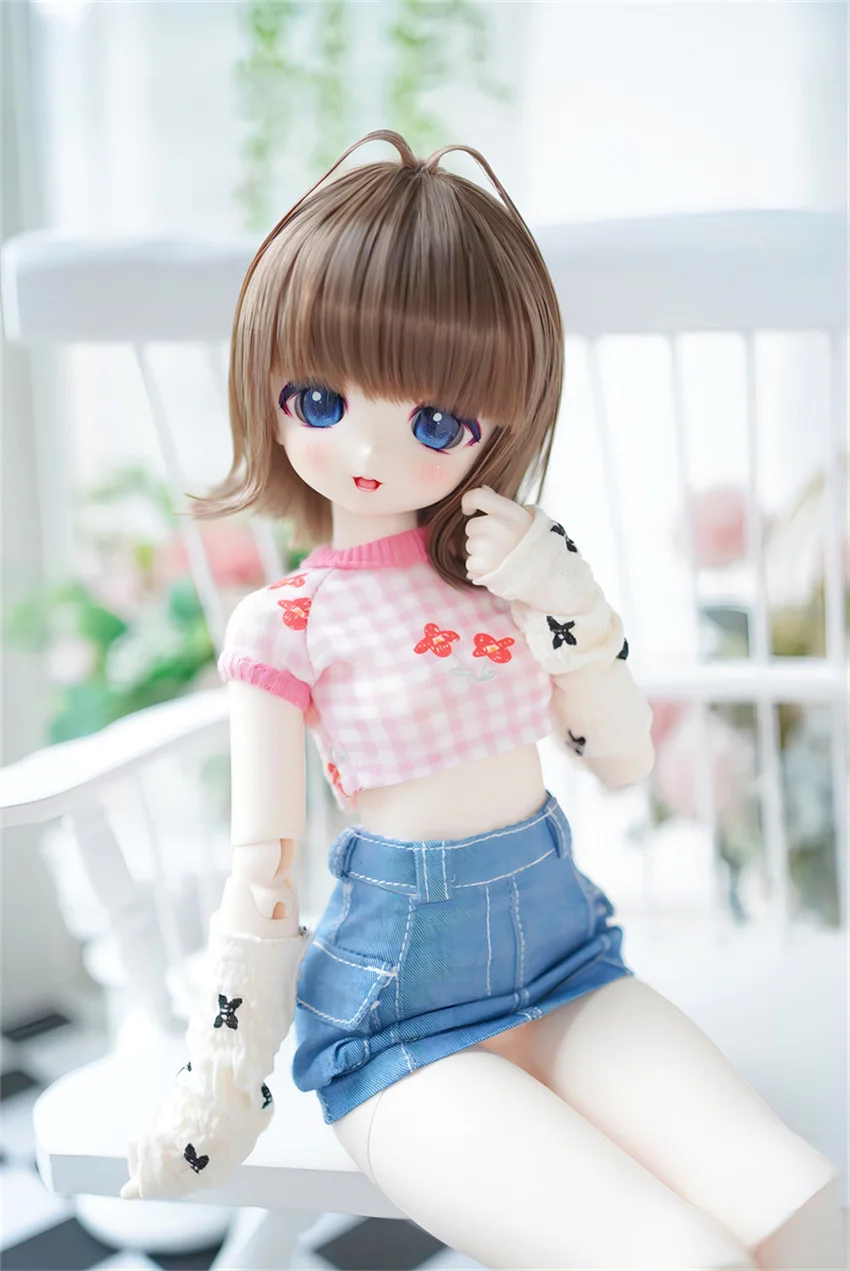 

BJD/SD/DD Wig 1/3 1/4 Doll High Temperature Silk Styling Hair with fringe Short hair Doll accessories