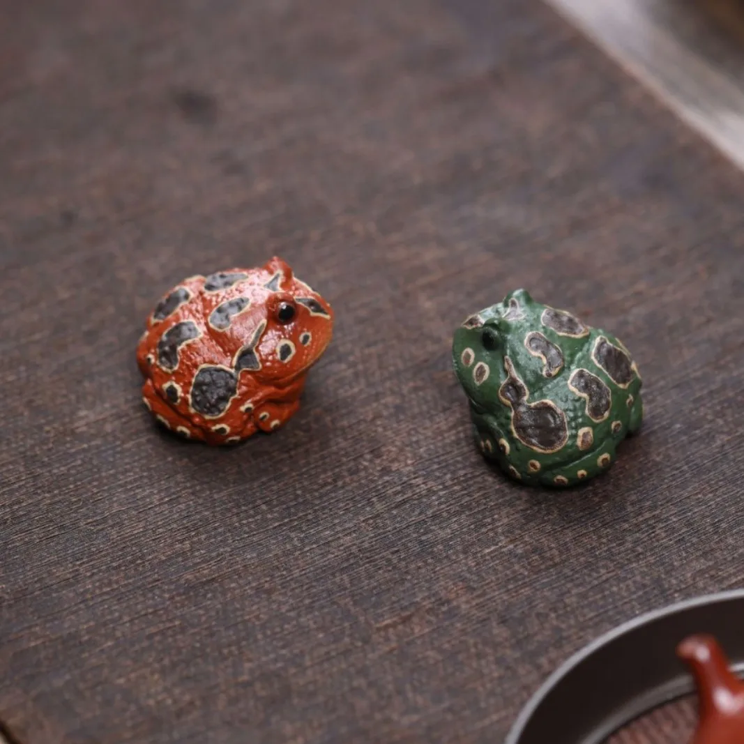 Yixing Original Ore Purple Clay Golden Toad Horned Frog Pet Ornaments, Exquisite Handmade Cute Small Toys For Tea Ceremony And
