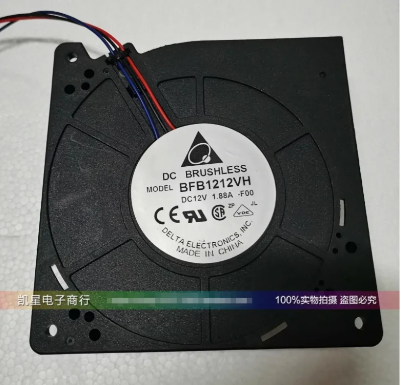 

Delta Electronics BFB1212VH F00 DC 12 В 1,88 А 120x120x30 мм 3-проводной охлаждающий вентилятор для сервера