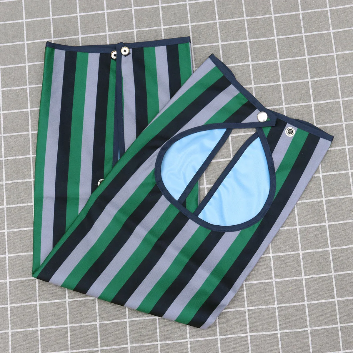 

1Pcs Waterproof Adult Bib Green Poly Cotton Large Mealtime Clothing Protector Anti-Oil Washable Aid Apron Buckle