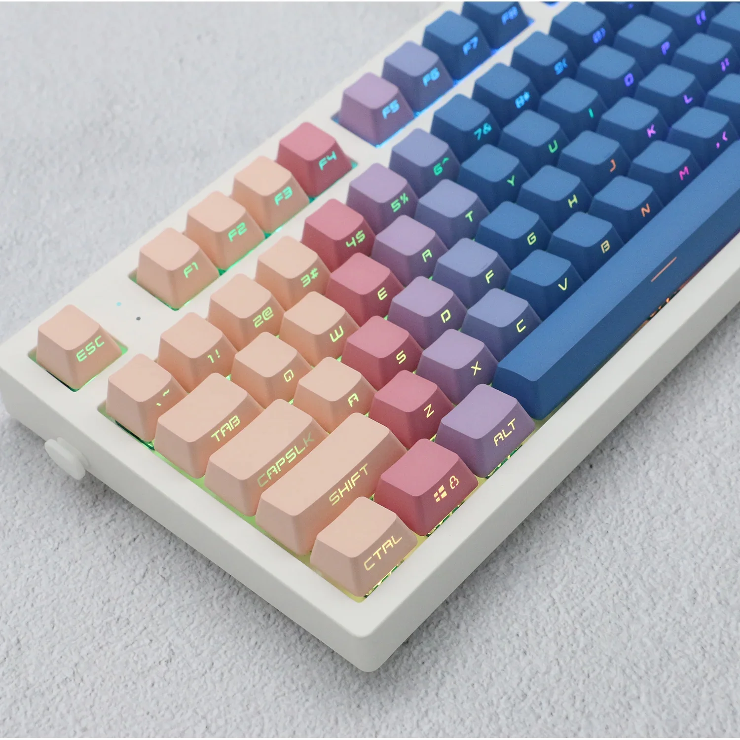 Sunset side engraved transparent keycap PBT material dipping OEM positive engraving transparent simple personality gradual chang