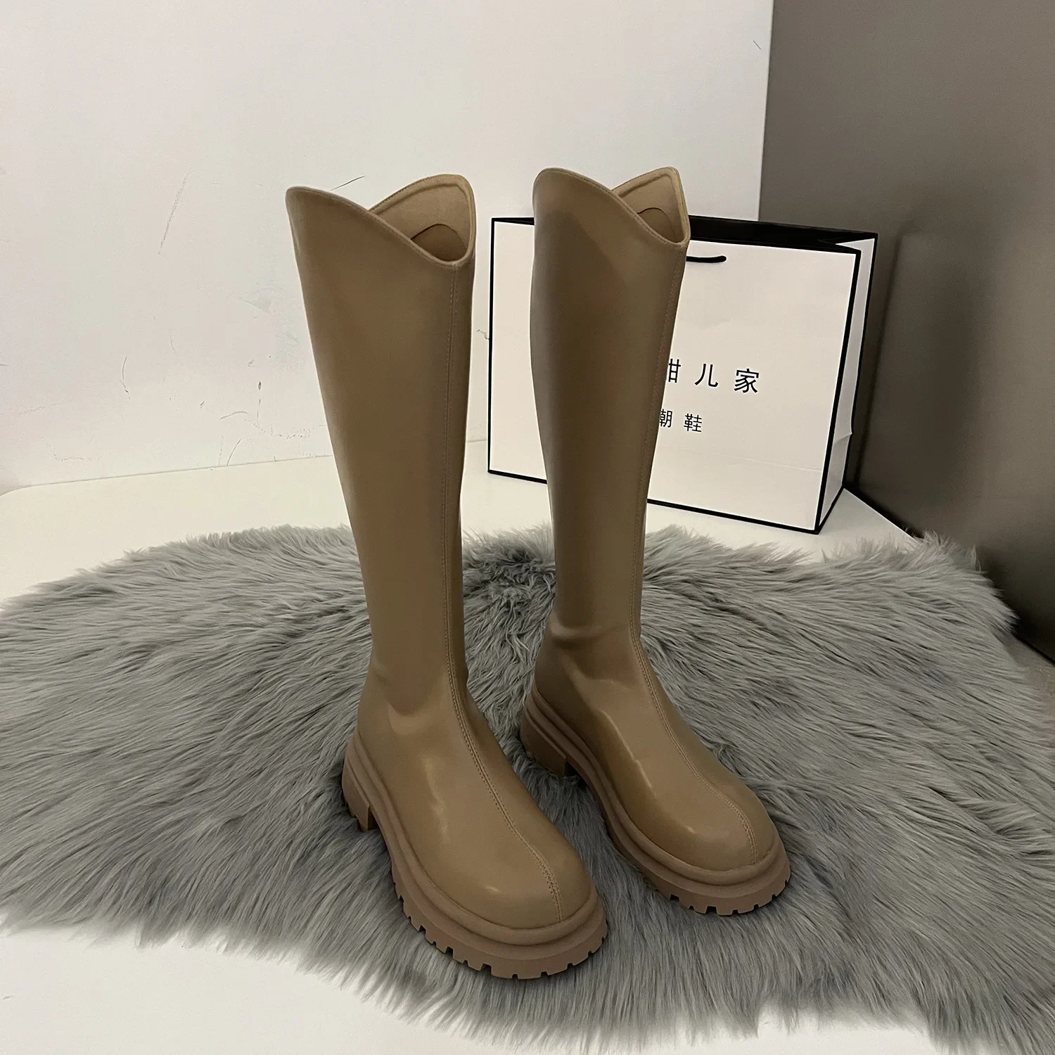 Retro Einfarbige Stiefel Damen Kniehohe Stiefel Mode Rückseitige Reißverschlüsse Ritterstiefel Quadratische Absätze Herbst Winter Damenschuhe – Detail 6