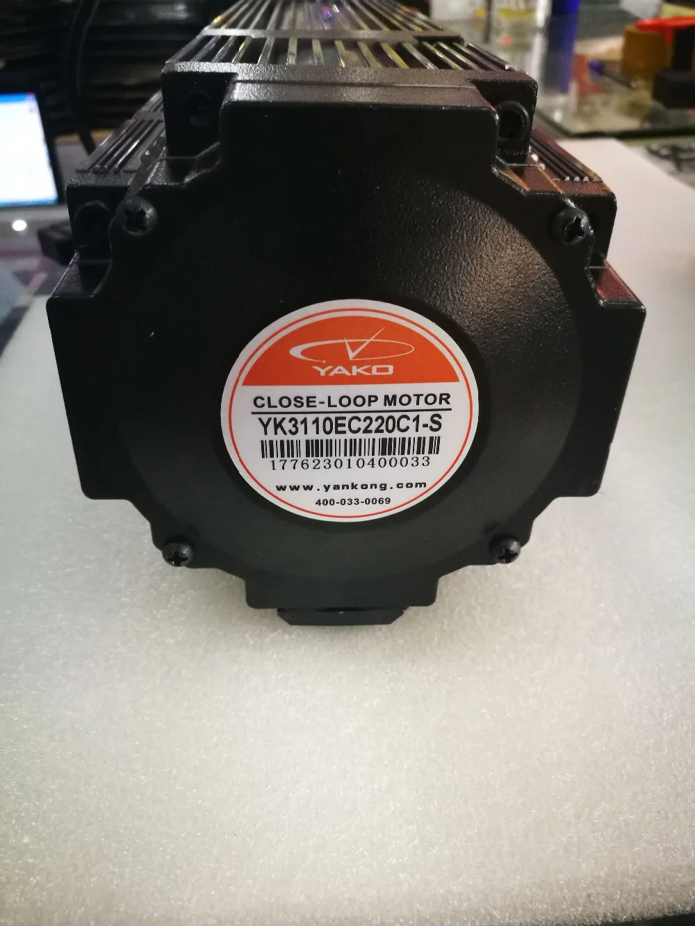 Genuine YAKO 220V Hybrid Servo Driver MS-L3 PLUS Servo Motor 3 Phase YK3110EC140C1-S  With Brake