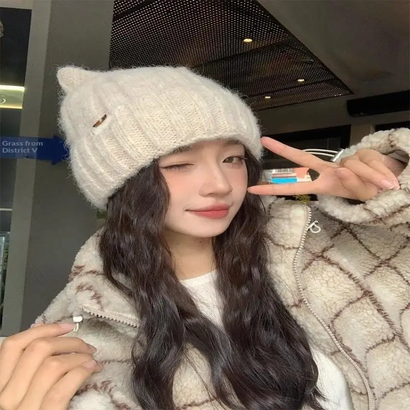 Cat Ear Beanie Winter Hat Warm Knitted Cap With Windproof Thickened Design Cute Autumn Winter Warm Accessories〔CC55〕