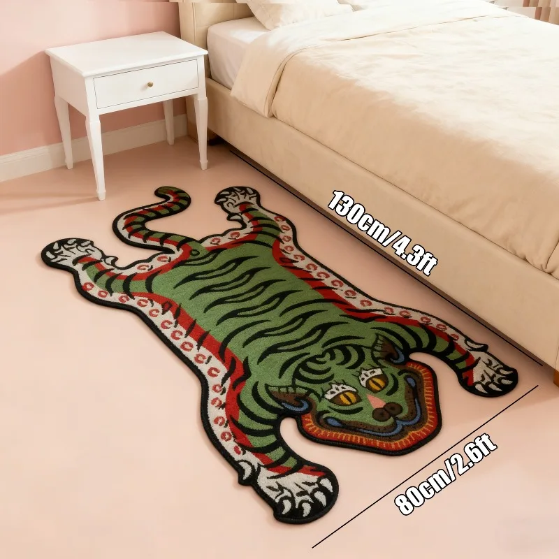 VIKAMA Tiger Pattern Rug Non-slip and Warm Bedroom Entrance & Bedside Mat Living Room Sofa & Coffee Table Rug Home Decor view 3