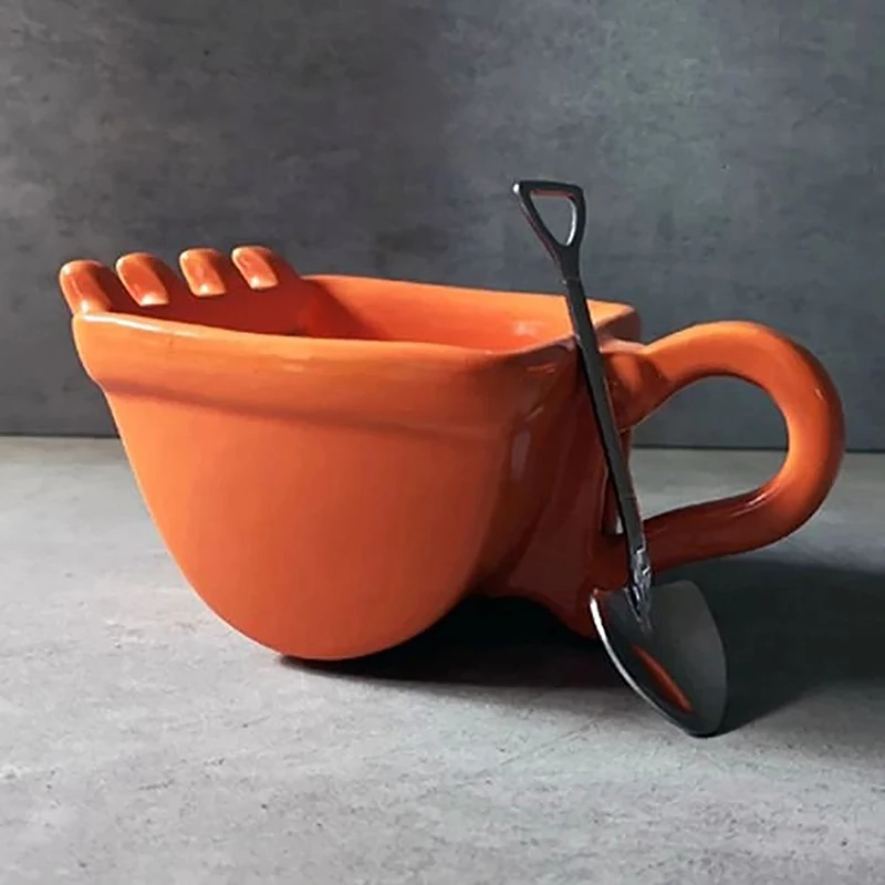 1Pc Creative 3D Excavator Bucket Model Cafe Coffee Mug With Spade Shovel Spoon Funny Digger Ashtray Cake Container Tea Cup