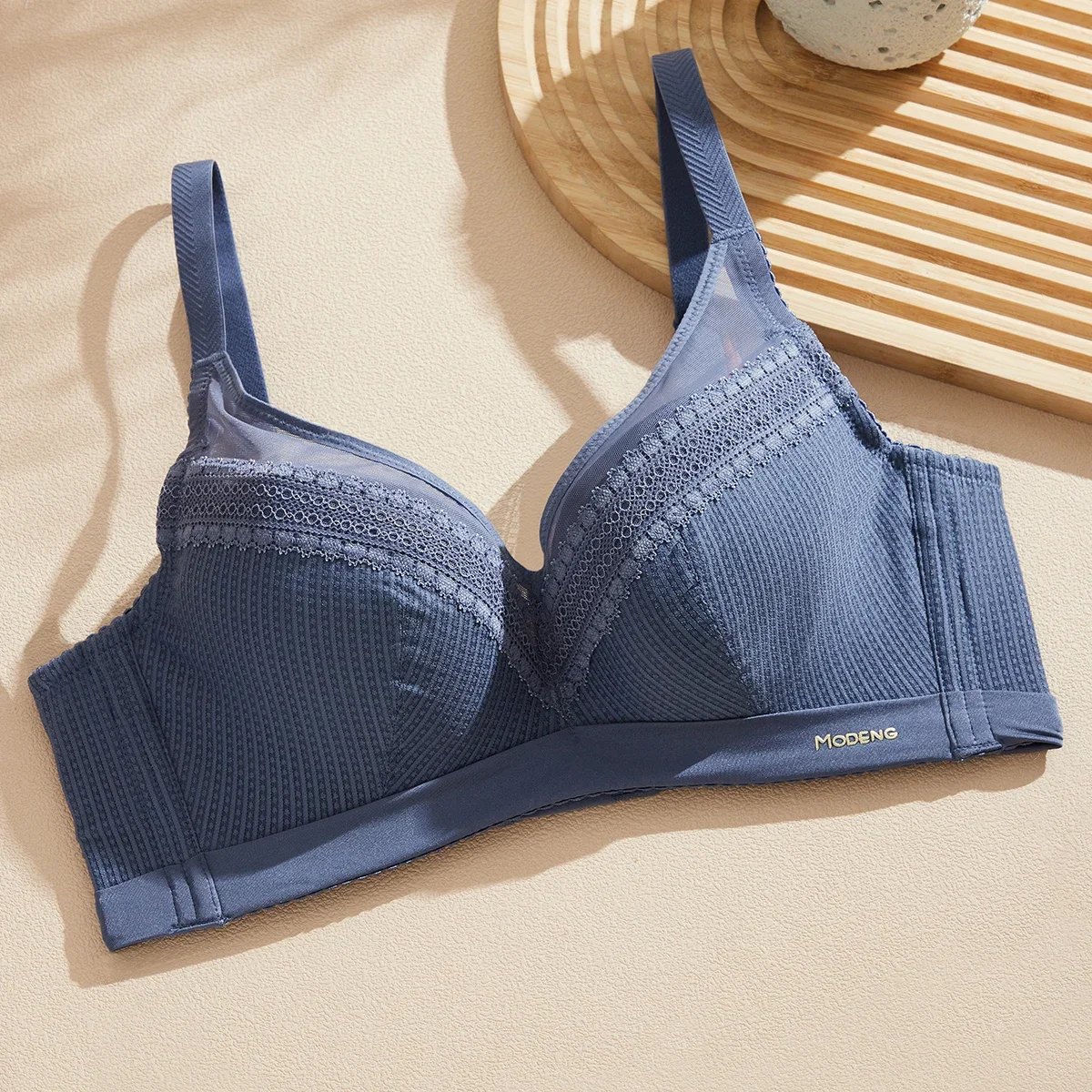 

Elegant Lace Large Size Bra Top Up Bra for Women Everyday Adjustable Underwear Pulling Push-up Breast Collection Bra B-E FW6025