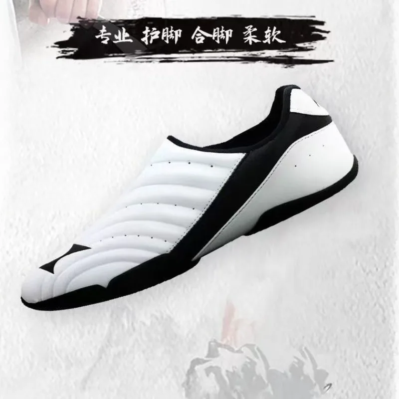 Professional Taekwondo Shoes Competition Training Shoe Men's and Women's Non-slip Sports Shoes Lightweight Martial Arts Shoe