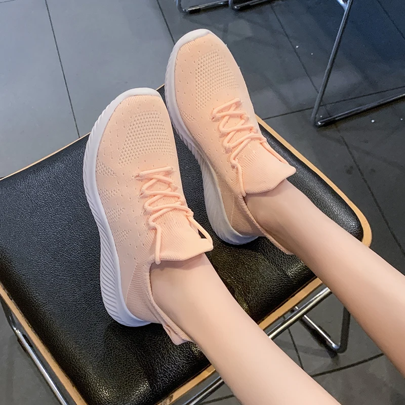 

New 2022 Summer Breathable Women Shoes Lightweight Sneakers Woman Comfortable Casual Running Shoes Outdoor Zapatos De Mujer