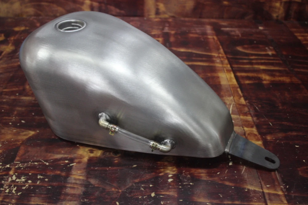 9 L Motorcycle Petrol Fuel Tank With Oil Mid Waist 8 CM Depth Handmade Motorbike Can For Honda VLX400 VLX600 Steed 400 600