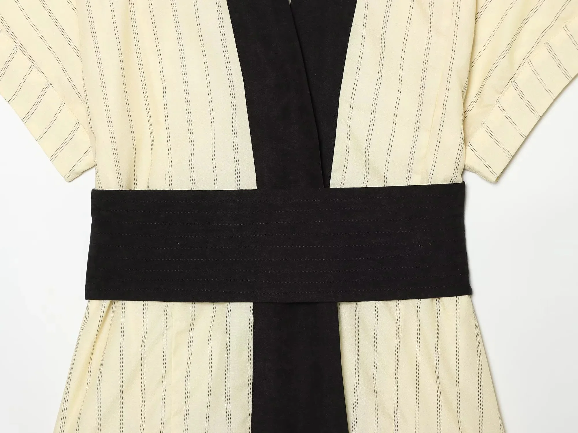 KONDALA Damen Eleganter Freizeitanzug Gestreifter Kontrastfarbener Kurzarm-Oberteil, Lange Hose 2026 Sommer Trendiges Urlaubs-Chic-Set – Detail 10
