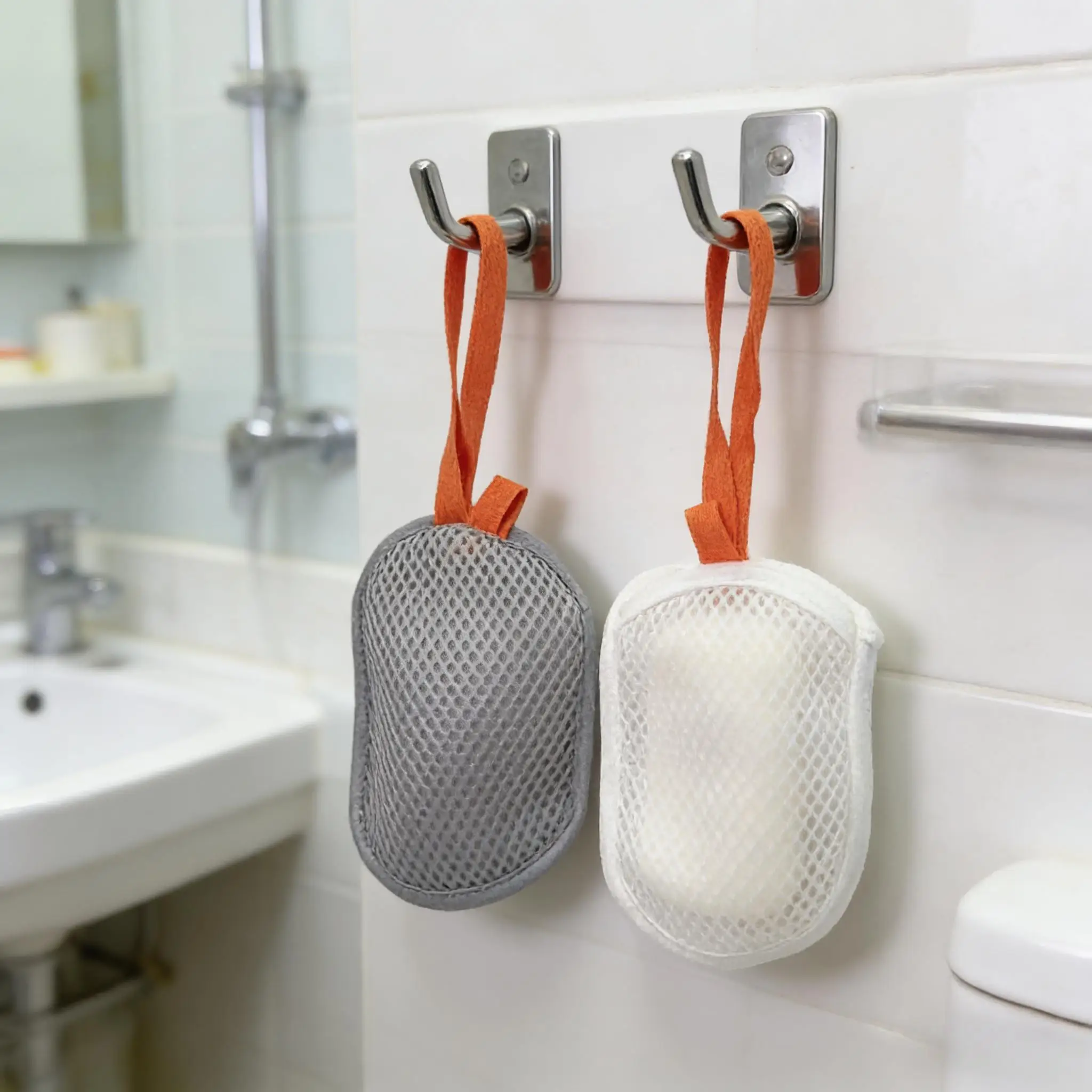 

2 шт. мешочков для мыла из ПЭ с сеткой для вспенивания, мочалкой-цветком и отшелушивающей сетчатой сумкой-мочалкой, ультрамягкая двусторонняя сетка для вспенивания для домашнего использования