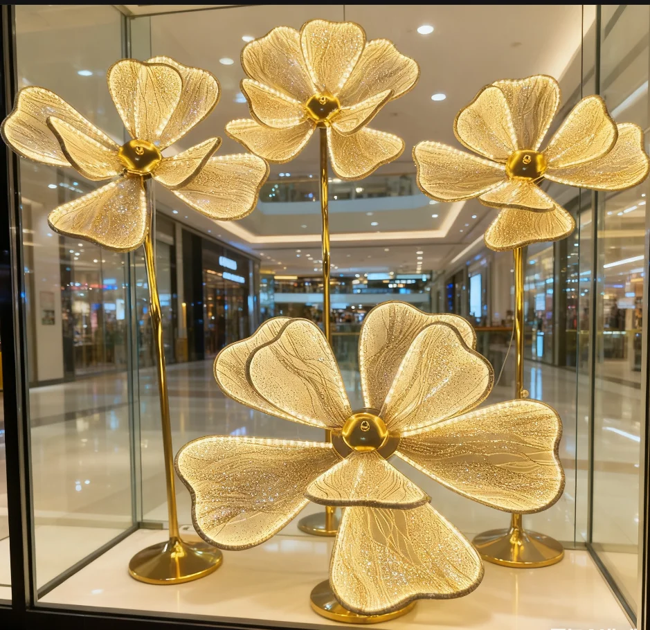 

Giant golden Mesh Flower Decorations 3D Hollow Petal Large Roma Style Props for Wedding Backdrop Mall Window Party Stage Display