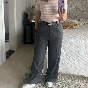 Pileli büyük pantolonların ilk 10 satışı-no. 10