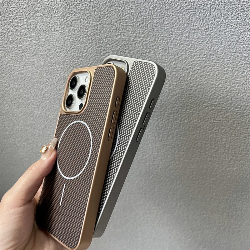 Carbon Fibre Texture for MagSafe Phone Case for iPhone 16 17 17pro max 15 Pro 14 13 12 Magnetic Wireless Charging Bumper Cover