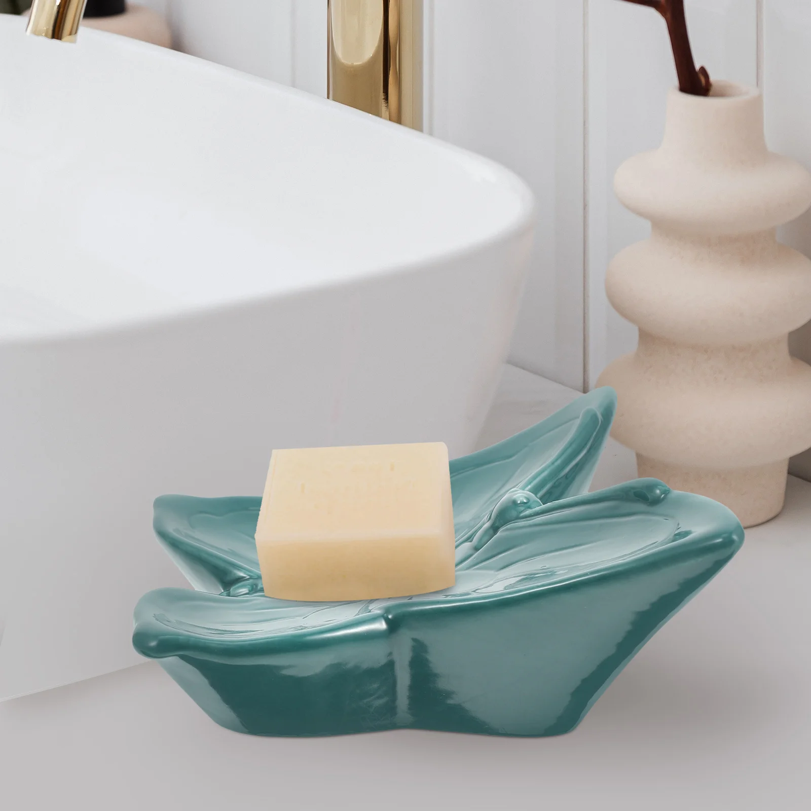 

Decorative Ceramic Soap Dish Butterflies Shape Draining Design Bathroom Accessory Stylish Gift Soap Dish