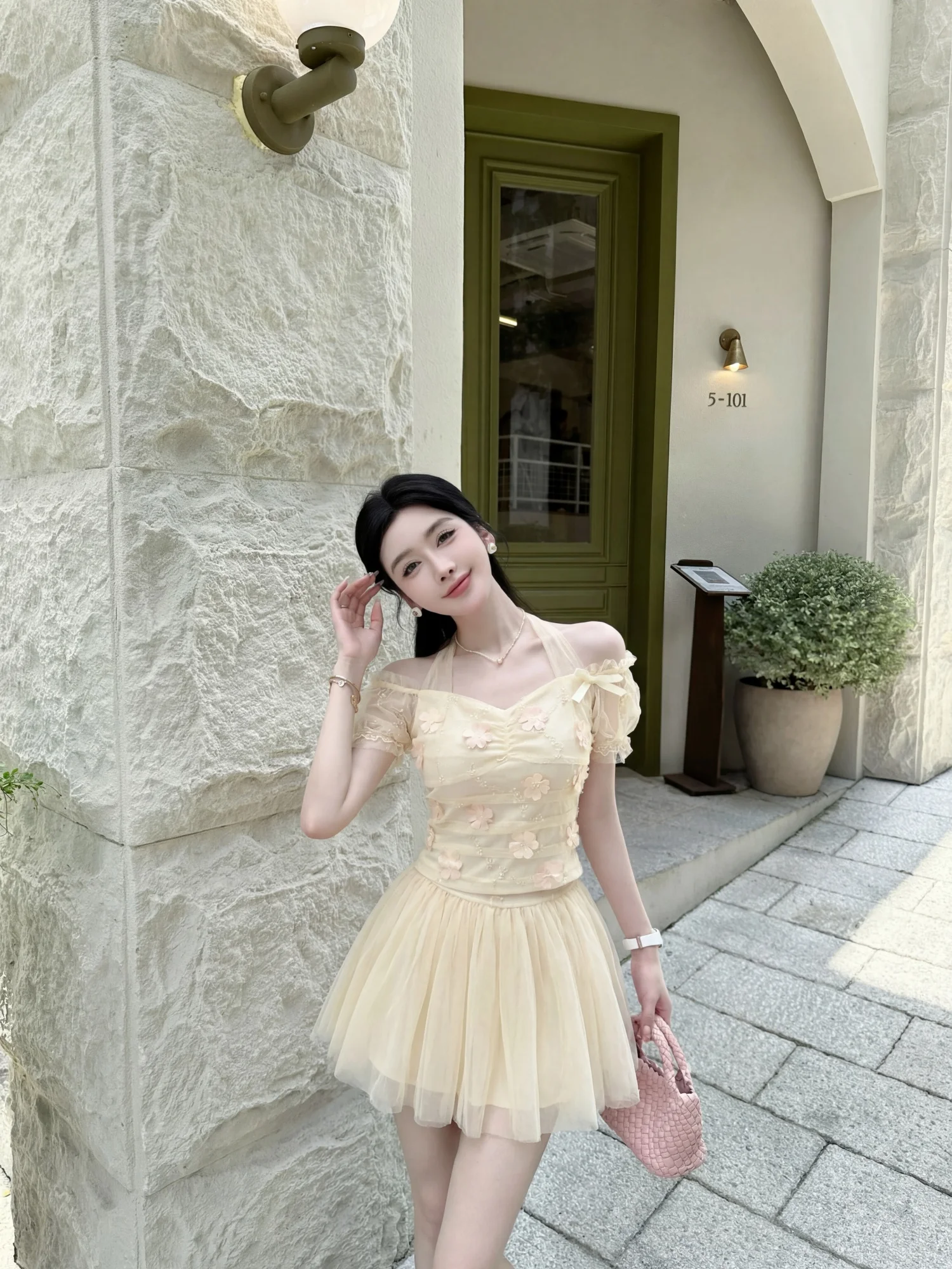 

Slimming High Waist A-Line Skirt Set for Girls Summer Pure Desire French Style Nylon Fiber Casual Skirts Ensemble
