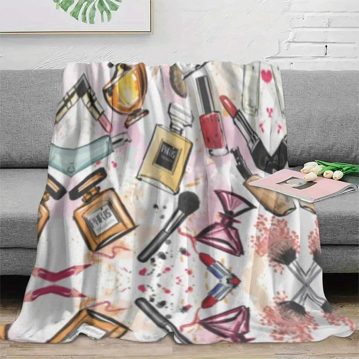 Fashion Makeup Perfume Lipstick Blanket Cosmetic Pattern Fleece Throw Soft Warm Bedding Sofa Cover Home Decor Gift