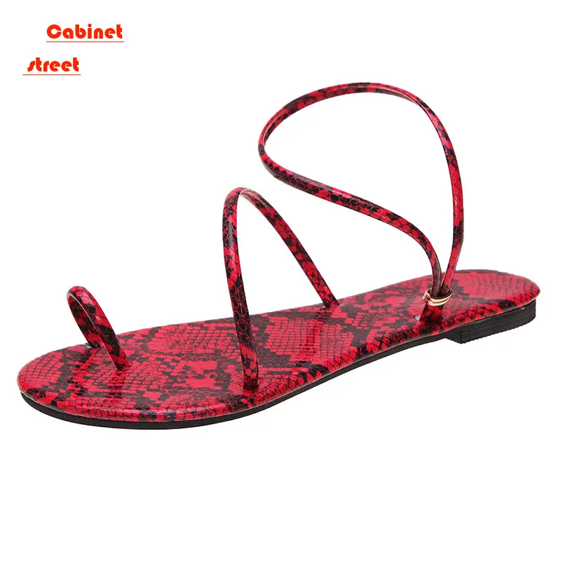 

2023 New Snake Pattern Slippery Strap Open Toe Roman Sandals And Slippers Flat Bottom Women's Summer Large