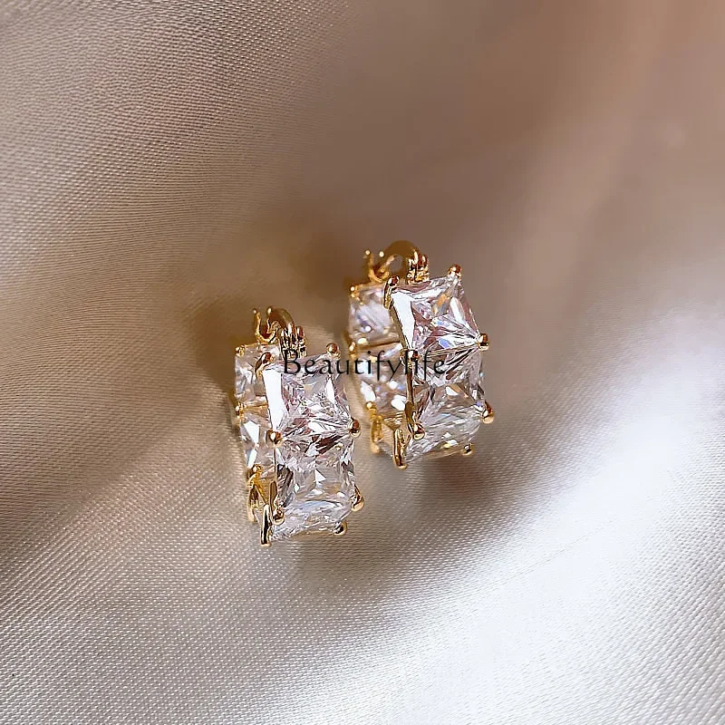 

Zircon Earrings for Women, High-end Earrings, Unique Design, Niche Design