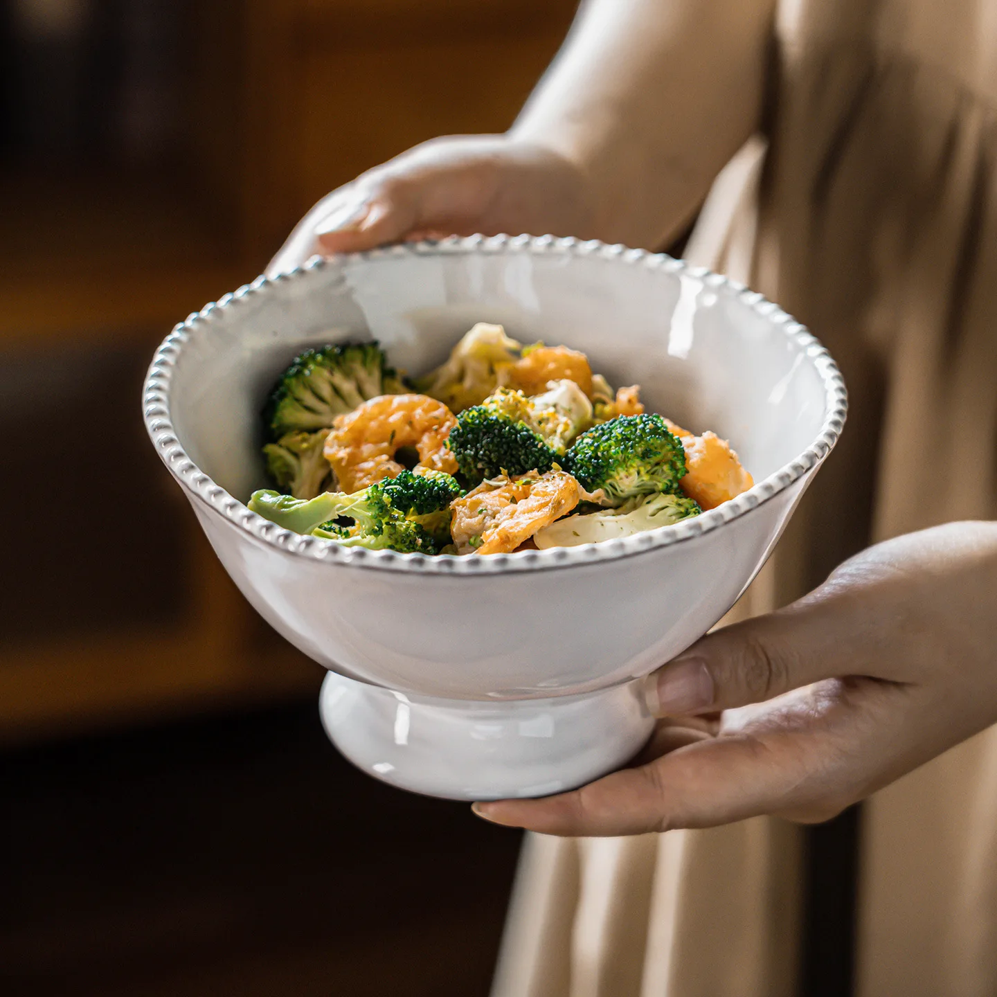 

French Style Ceramic Footed Bowl Creative Fruit Salad Dish Home Restaurant Dessert Tableware