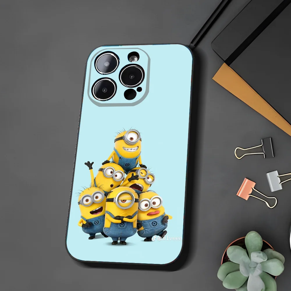 M-Minion Phone Case For Iphone 15 11 13 14 Pro Max 7 8 Plus X Xr Xs Max Se2020 12mini Cover Case