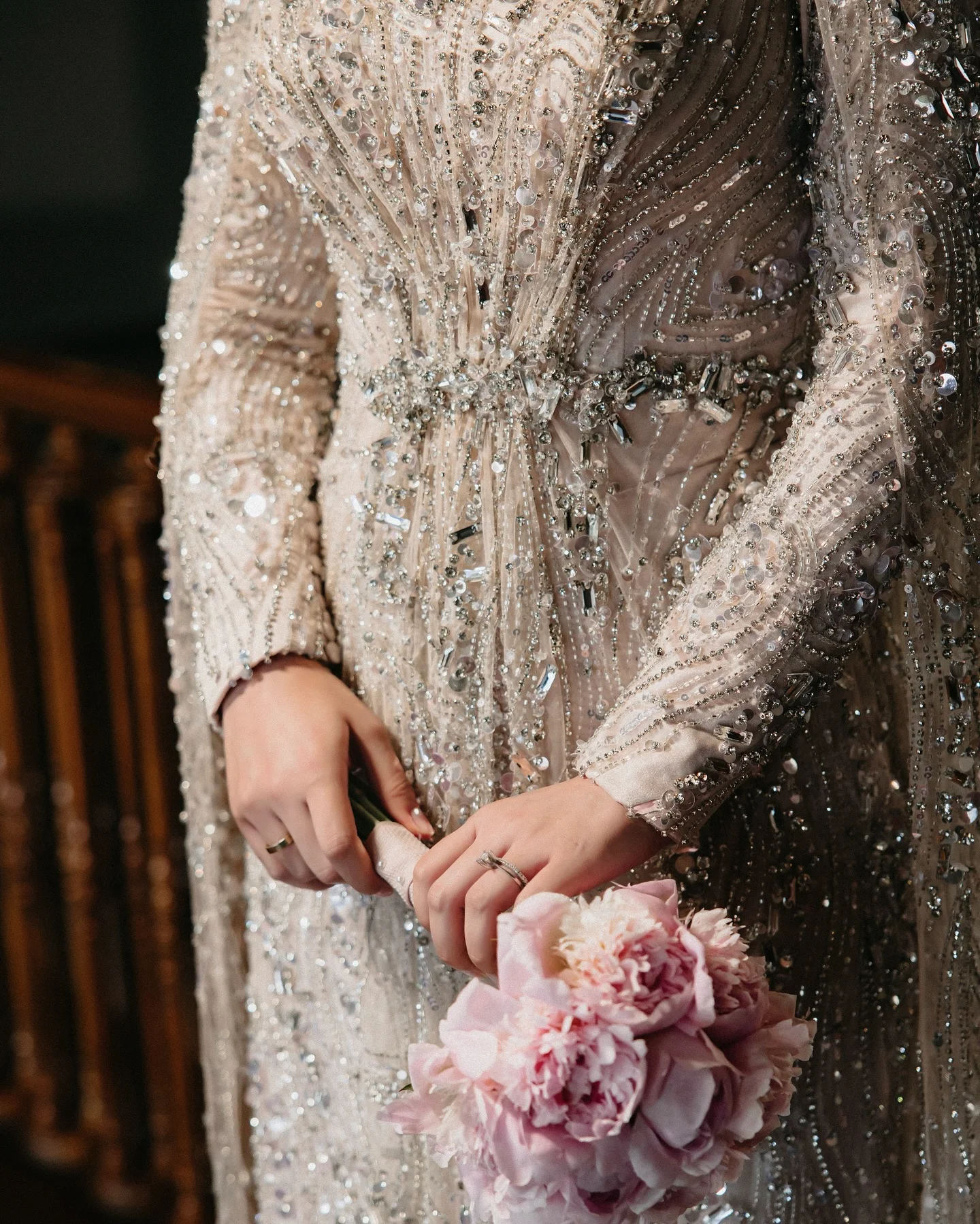 Sharon Said Luxuriöses Dubai Champagner Kristallperlen-Cape Muslimisches Abendkleid Arabisches Hochzeitskleid Ballkleid SS366 Maßanfertigung – Detail 18