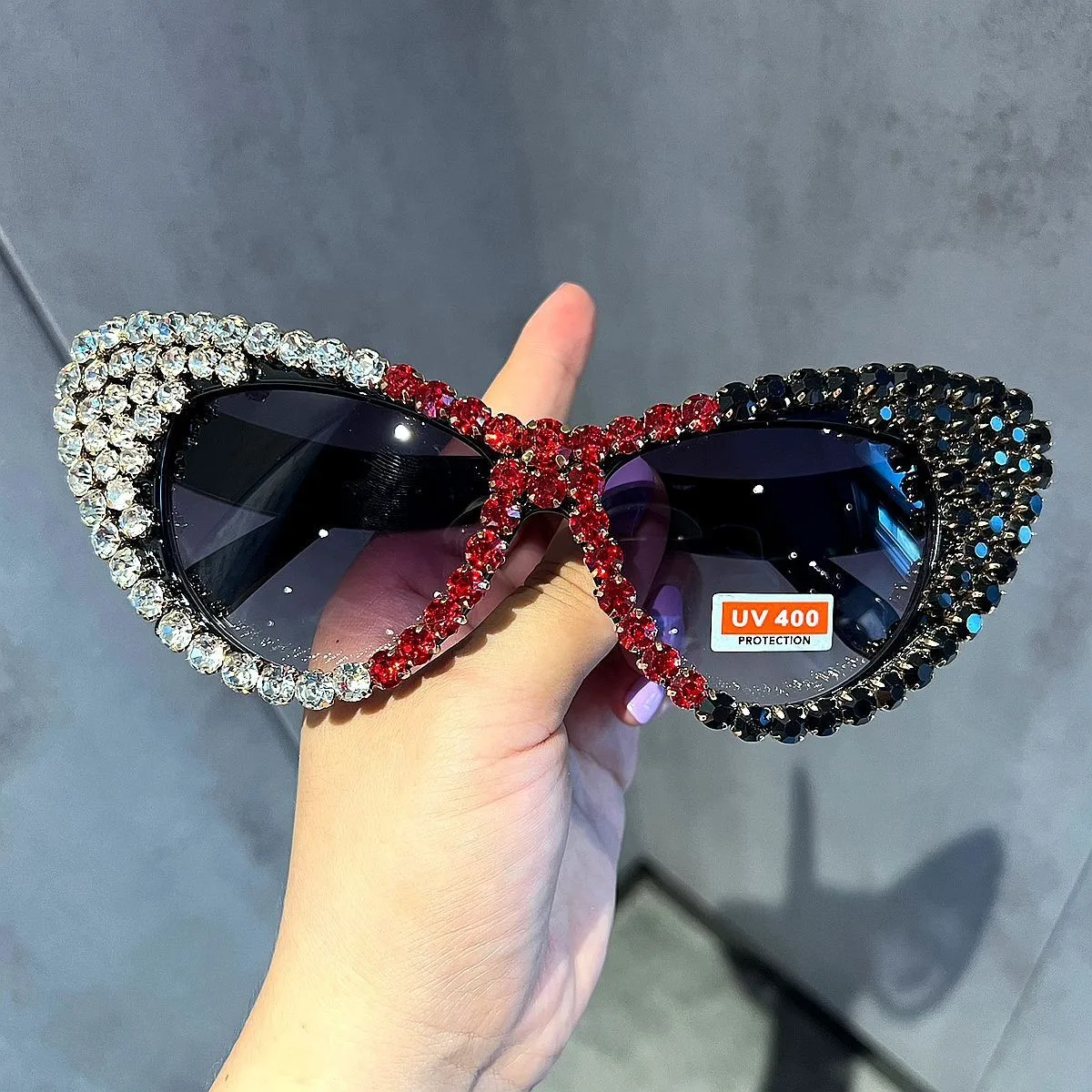 2025 Oversize Cat Eye Sunglasses Women Brand Designer Luxury Retro Crystal Sexy Sun Glasses For Ladies Oculos De Sol Feminino