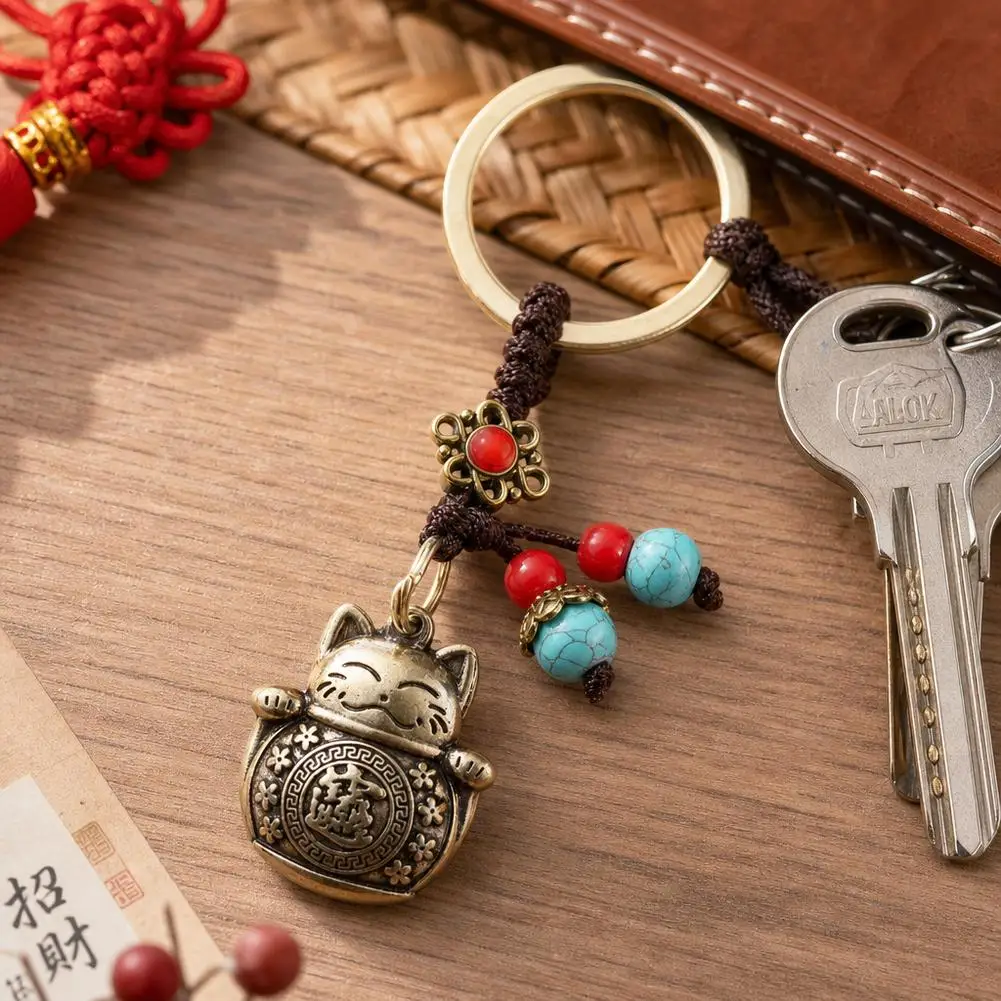 Lucky Cat Keychain Car Accessory Vintage  Cat Keychain For Backpacks Lucky Charms Secure Key Holder Keychains For Women