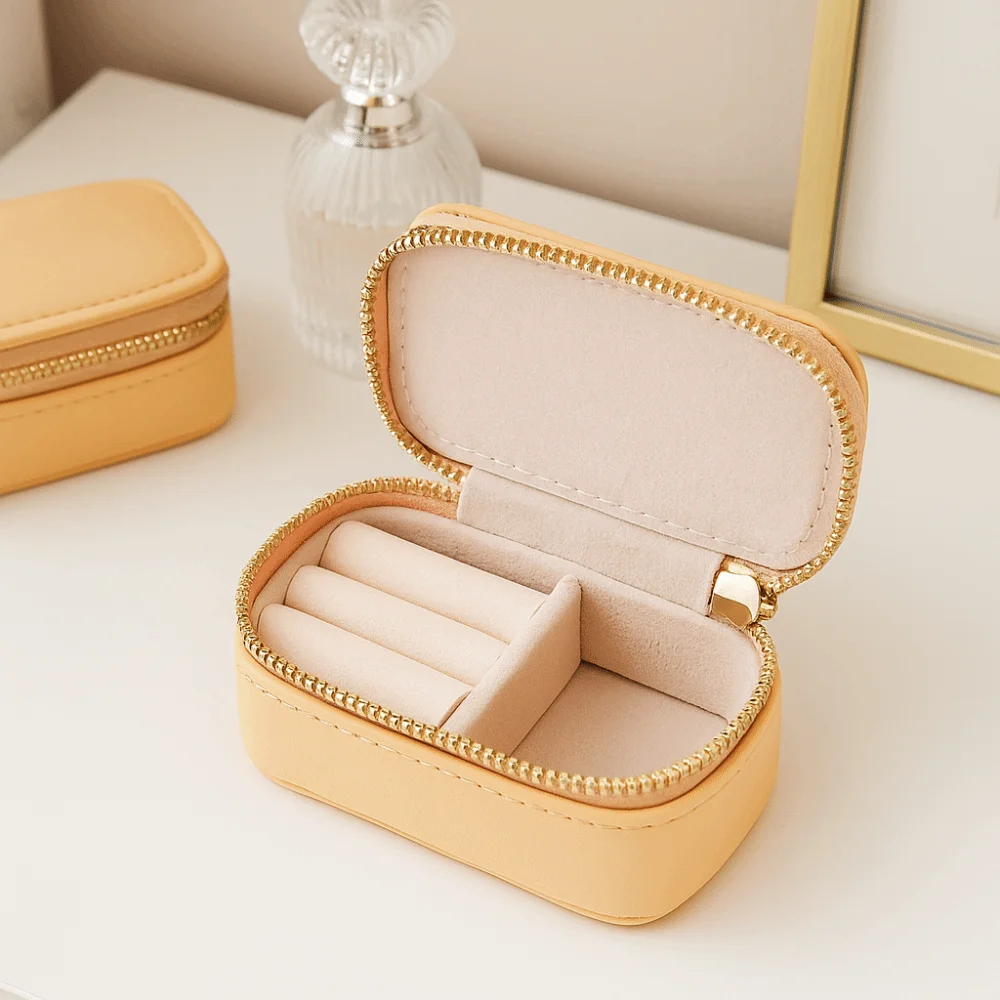 Vintage Mini Portable Jewelry Box Square Zipper Necklace Ring Case Jewelry Display Case PU Leather Earring Organizer Girls