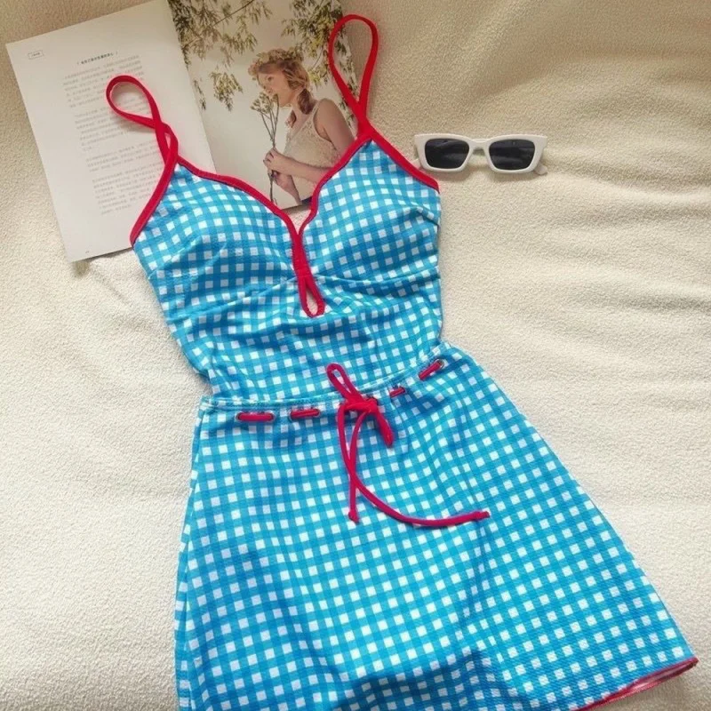 เกาหลีเซ็กซี่น่ารัก One Piece ชุดว่ายน้ํา 2025 ผู้หญิงลายสก๊อตชุดว่ายน้ําหญิง Monokini Lace Up กลับ Halter ชุดว่ายน้ําเบาะ Beachwear