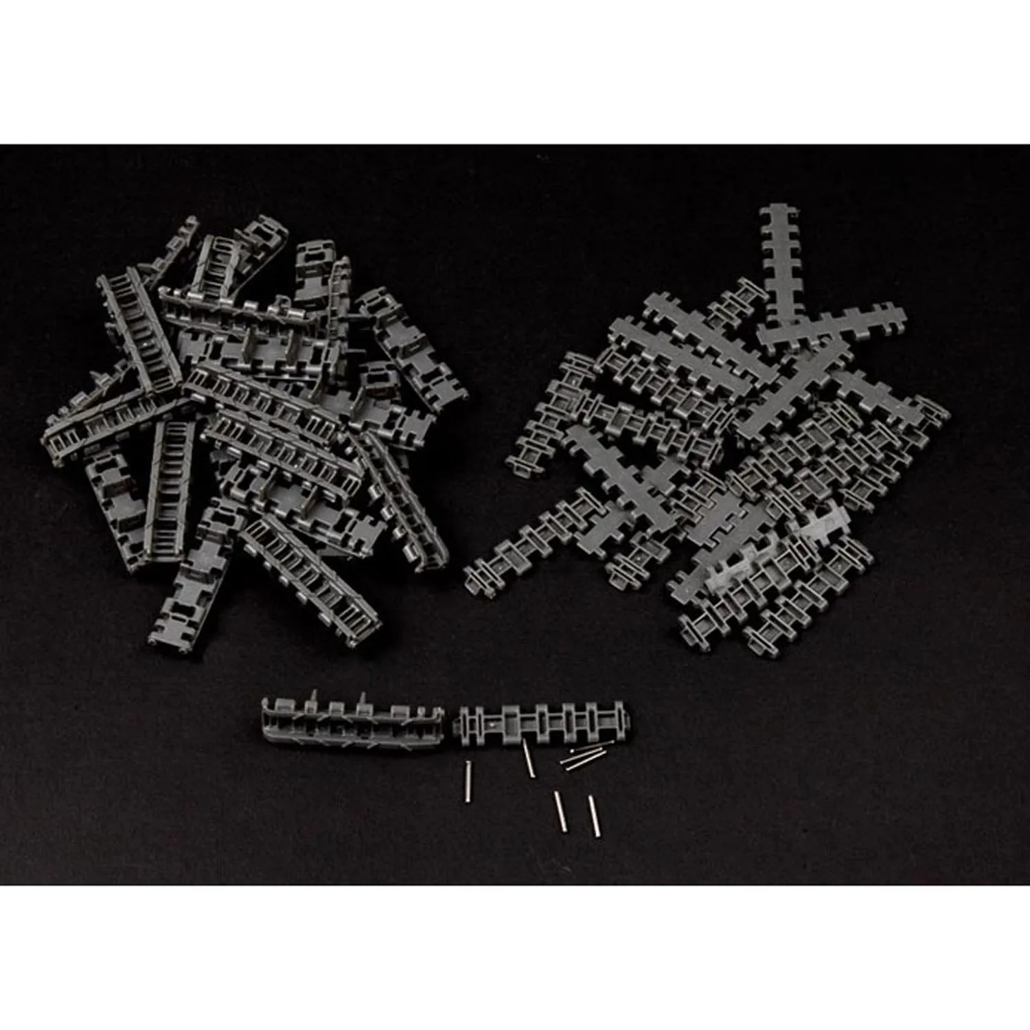 1/16 トランペッター 00910 ドイツキングタイガー ヘンシェル砲塔戦車モデル装甲車静的キット軍事ディスプレイ用