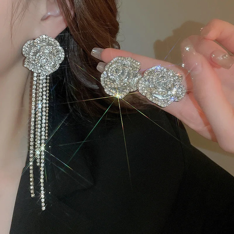 Inlaid Rhinestone Flower Tassel Earrings Necklace for Women Fashion Clavicle Chain New Light Luxury Sparkle Jewelry