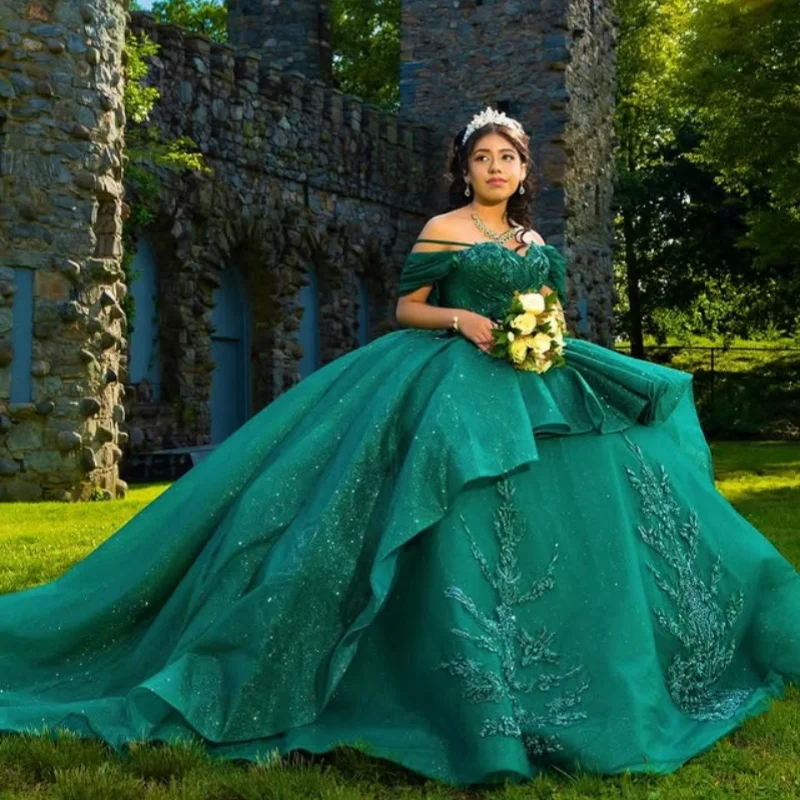

Shiny dark green Quinceanera Dress off-shoulder flower decal Long tail vestidos de 15 Quinceanera ﻿Customize