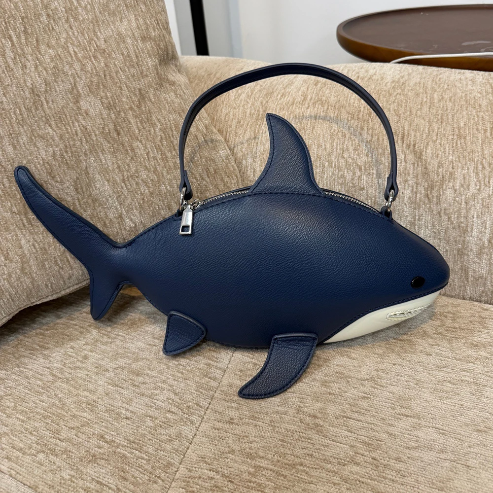 2026 New Cute 3D Shark Shape Shoulder Bag Women Novelty Animal Crossbody Handbag Funny Creative Street Fashion Underarm Purse