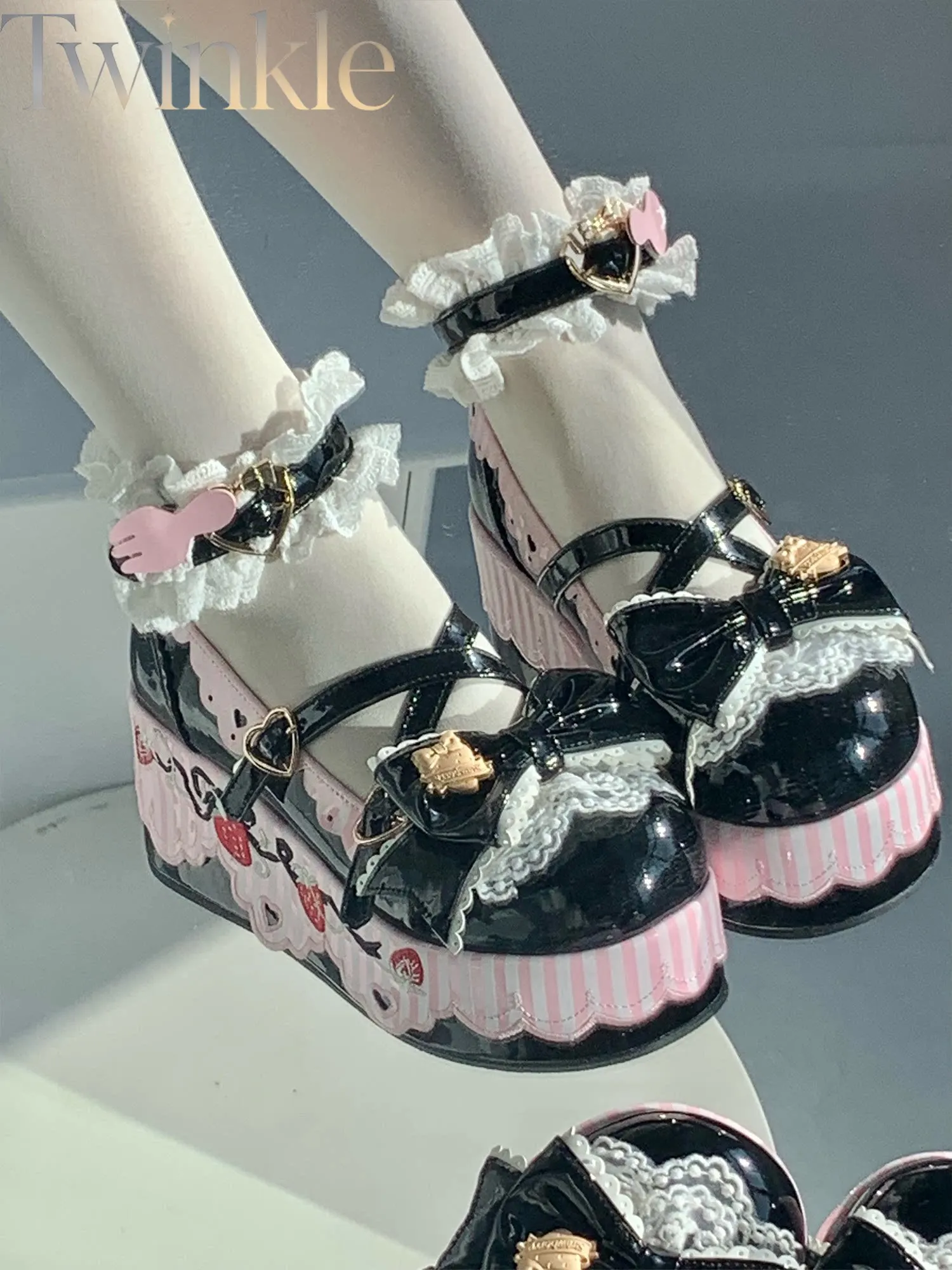 Lolita Platform Shoes Women Strawberry Bow Round Toe Japanese Style Thick Sole Chunky Doll Shoes