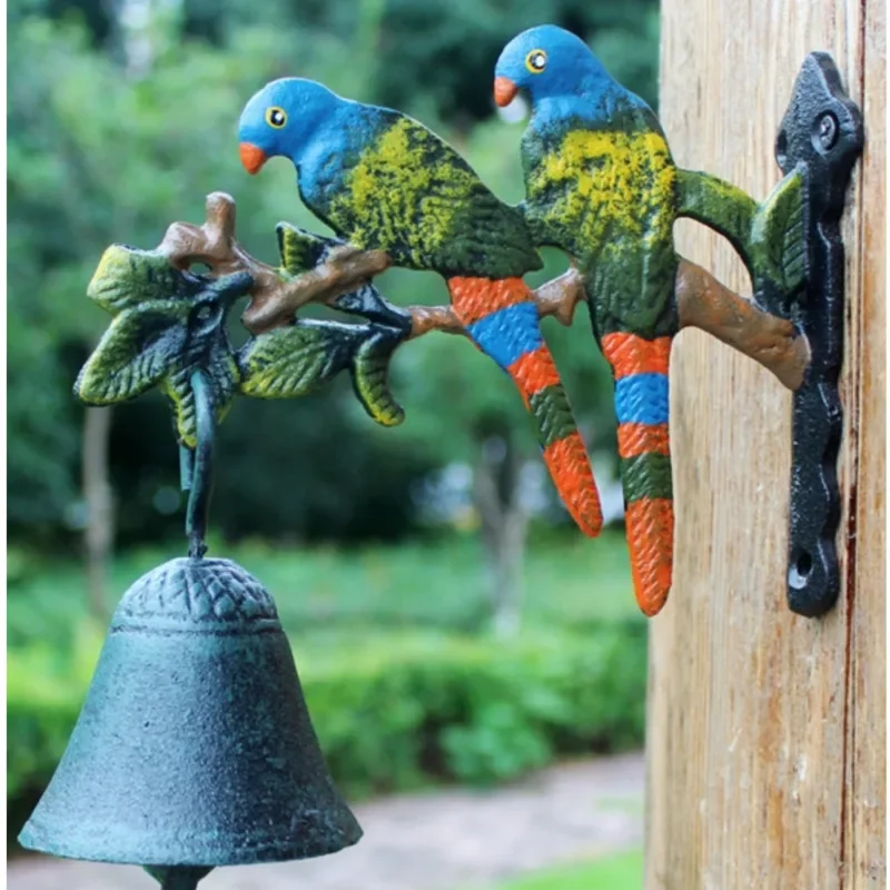 

Retro Hand Cranked Doorbell Courtyard Wall Hanging Welcome Bell Cast Iron Painted Animal Decoration Versatile Scene Garden Hooks