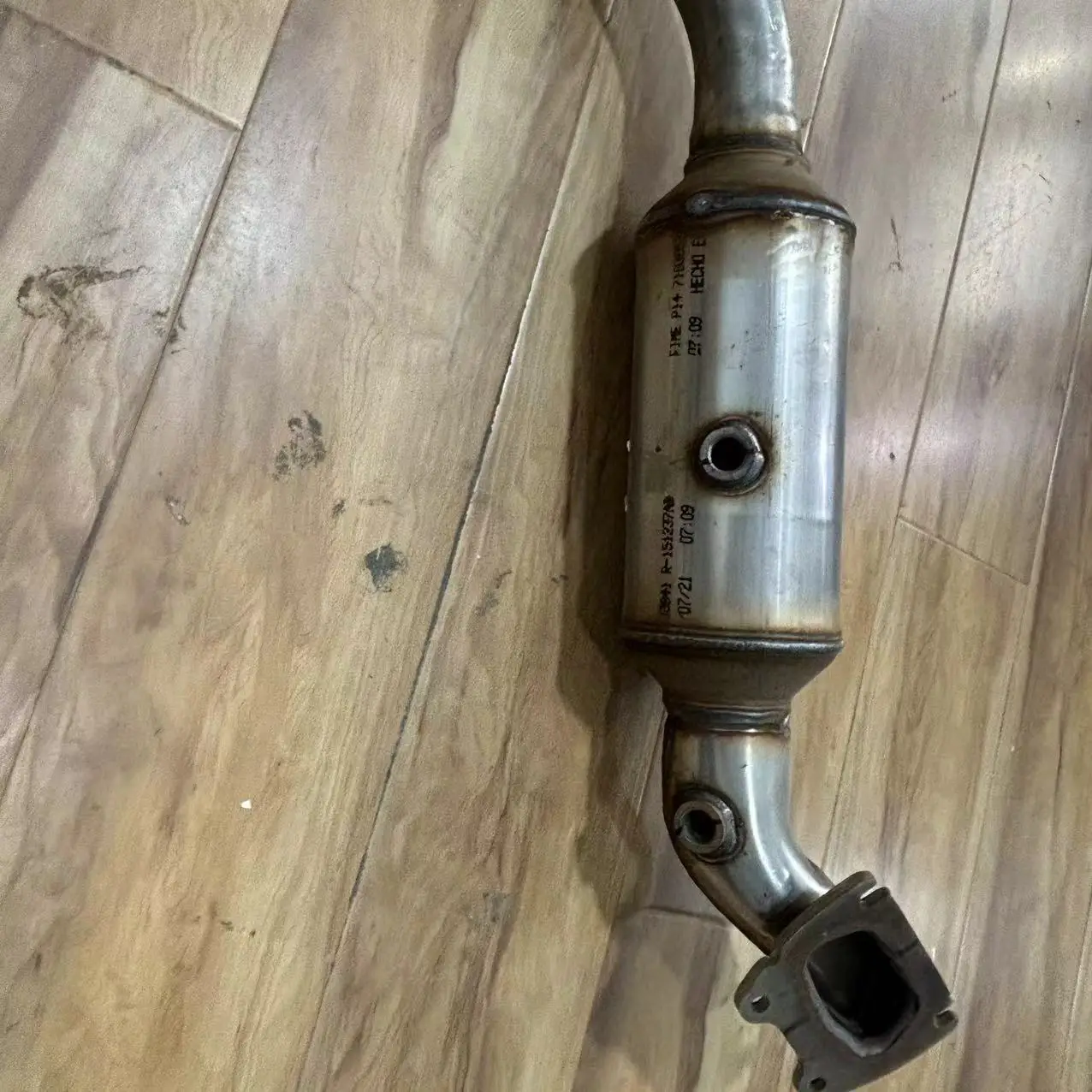 New Original Mopar Three-Way Catalyst Right 68319266AA for Jeep Grand Cherokee VVT Engine